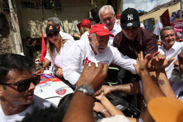 Former Brazilian President Luiz Inácio Lula da Silva, center, who is running for president again with the Workers' Party, campaigns in Salvador, Brazil, on Sept. 30, 2022. Brazil's general elections are scheduled for Oct. 2. (Photo: (AP Photo/Raphael Muller))