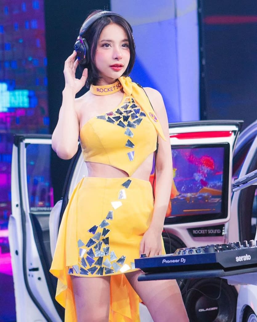 芭比莫絲是泰國知名DJ。（圖／翻攝自芭比莫絲IG）