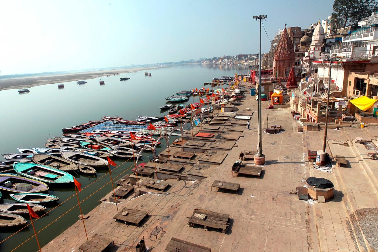 <p>File image: Three half burnt bodies were found on the banks of the river in Varanasi</p> (Getty Images)