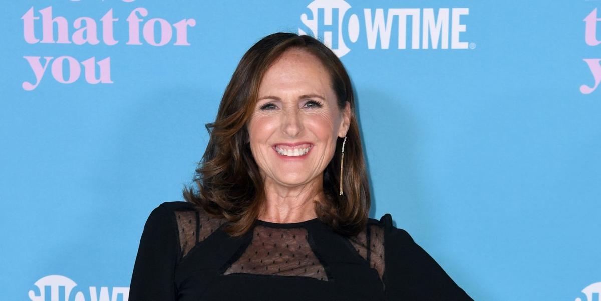 Where to Buy Molly Shannon's Favorite Motivational Water Bottle