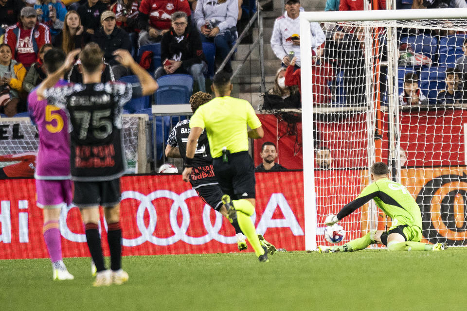 New York Red Bulls forward Tom Barlow scores against the Toronto FC during an MLS soccer match Saturday, Oct. 7, 2023, in Harrison, N.J. (AP Photo/Eduardo Munoz Alvarez)