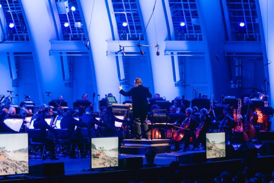 Lorne Balfe conducts the Game Awards 10-Year Concert at the Hollywood Bowl. (Photo: Farah Sosa)