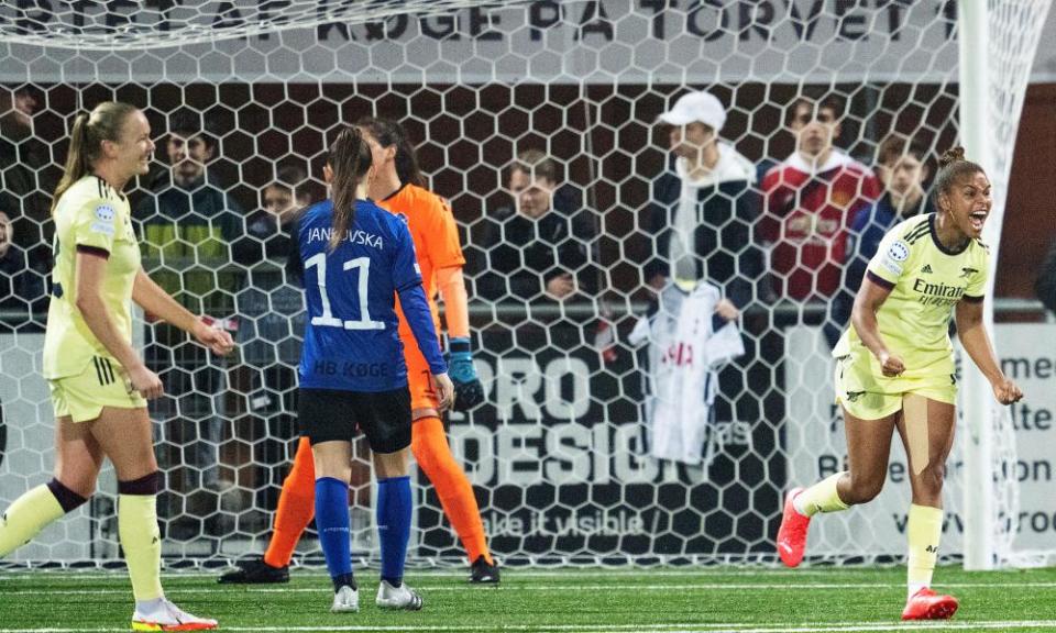 Nikita Parris (right) missed a first-half penalty but later scored to give Arsenal a 2-0 lead