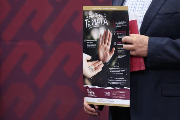 Panfleto de campaña contra el consumo de fentanilo en México