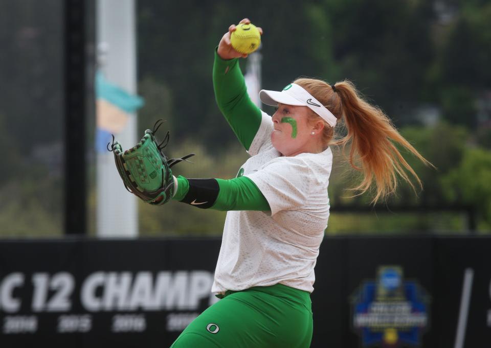 Oregon's Raegan Breedlove pitches against Utah May 7.