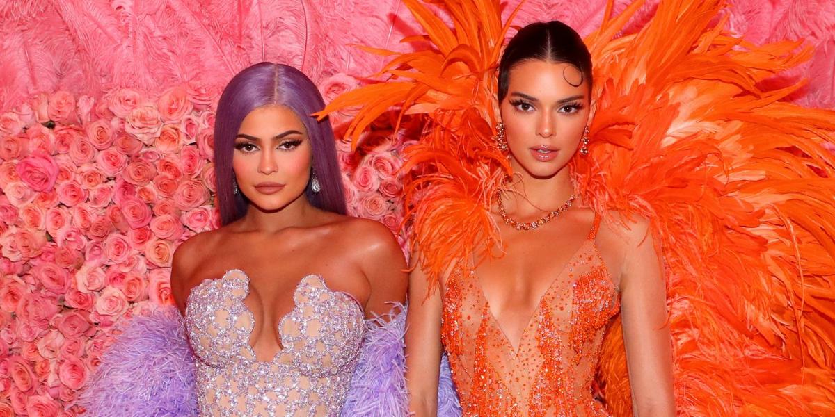 Here are the first pictures of the Kendall Jenner x Kylie Cosmetics makeup  collection