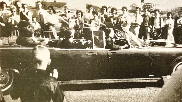 Unseen Photo Of Jfk Assassination Found Hidden In Texas Thift Store 4636