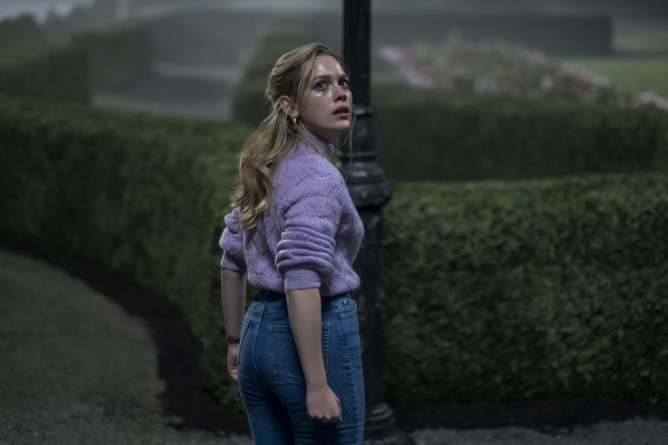 Victoria Pedretti in 'The Haunting of Bly Manor'<span class="copyright">Eike Schroter/Netflix</span>