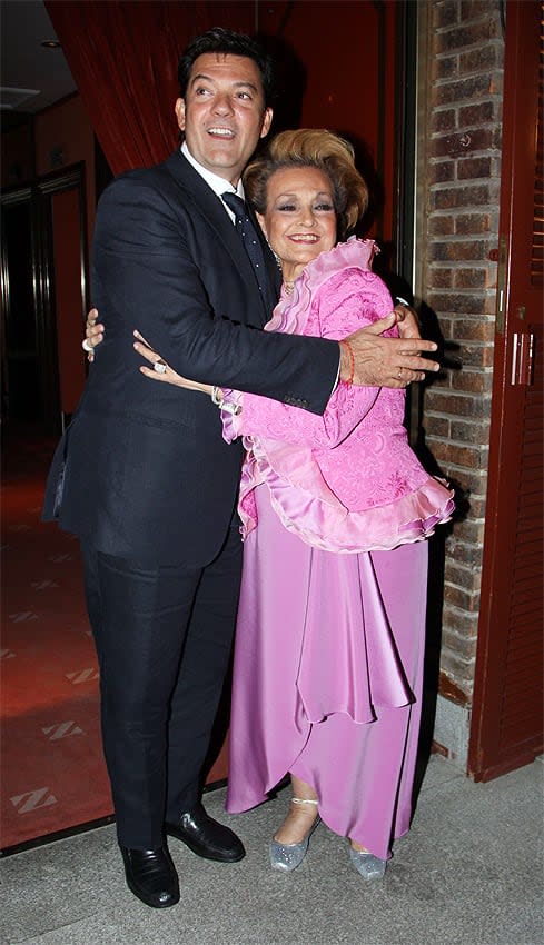 Carmen Sevilla junto a su hijo Augusto Algueró