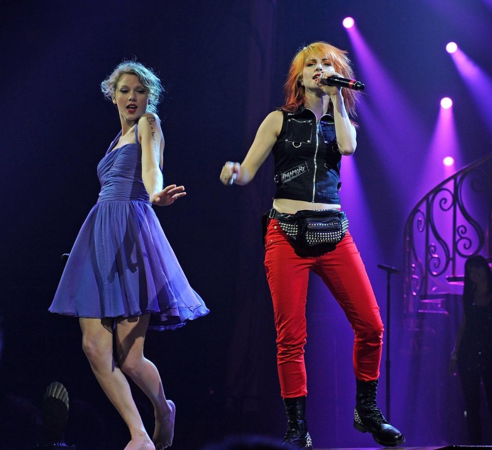 Taylor Swift and Hayley Williams perform during the "Speak Now" tour on September 16, 2011.