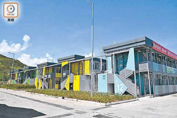 政府會擴建竹篙灣檢疫中心。