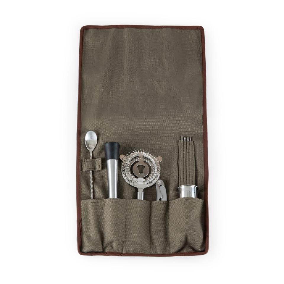 <p><a href="https://go.redirectingat.com?id=74968X1596630&url=https%3A%2F%2Fwww.westelm.com%2Fproducts%2Froll-up-bar-tools-set-d8527&sref=https%3A%2F%2Fwww.esquire.com%2Flifestyle%2Fg35714422%2Fbest-bartending-kits%2F" rel="nofollow noopener" target="_blank" data-ylk="slk:Shop Now;elm:context_link;itc:0;sec:content-canvas" class="link ">Shop Now</a></p><p>Roll-up 9-Piece Set</p><p>westelm.com</p><p>$39.95</p>