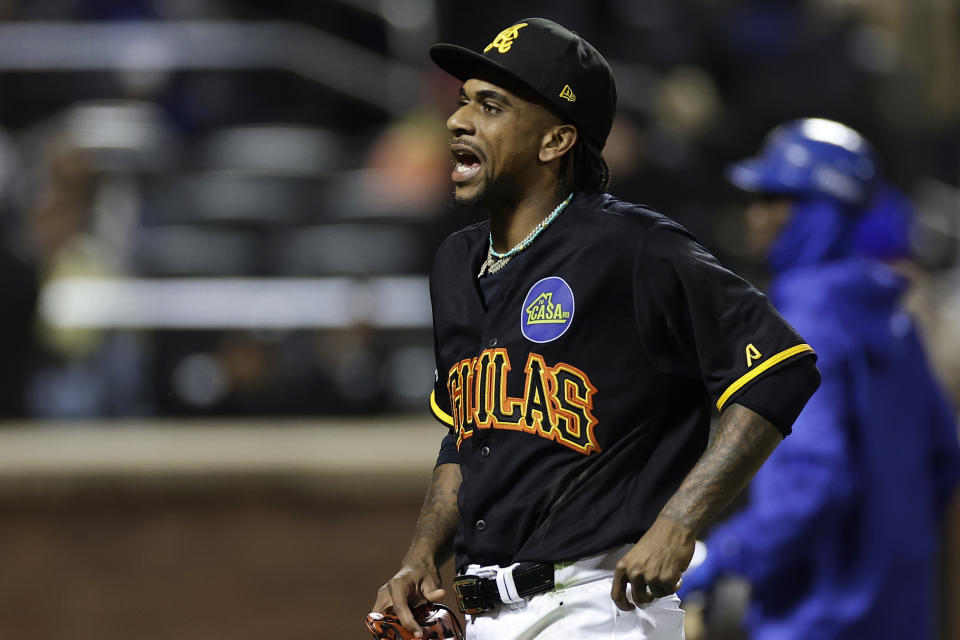 Águilas Cibaeñas' Ronnie Williams walks back to the dugout during the sixth inning against Los Tigres del Licey in a Dominican Winter League baseball game Friday, Nov. 10, 2023, in New York. (AP Photo/Adam Hunger)