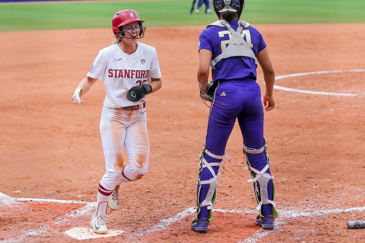 Stanford beats Washington to reach Women's College World Series