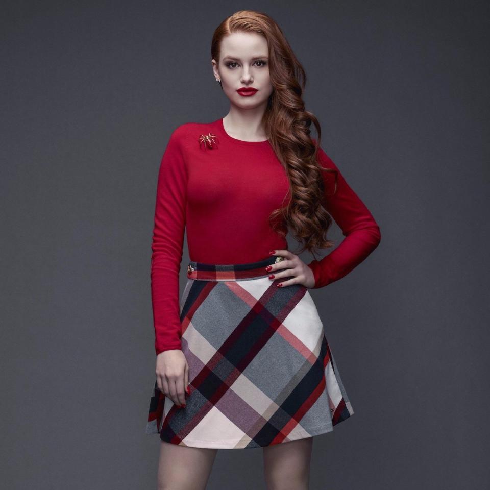 Read Cheryl Blossom's matte red lips for hidden messages. (Photo: The CW)