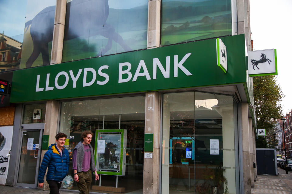 A Lloyds Bank branch in central London. Photo: Dinendra Haria/SOPA/LightRocket via Getty