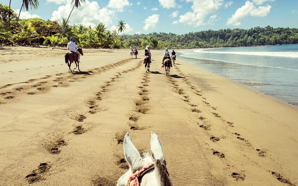 Wind Star Cruise in Panama and Costa Rica