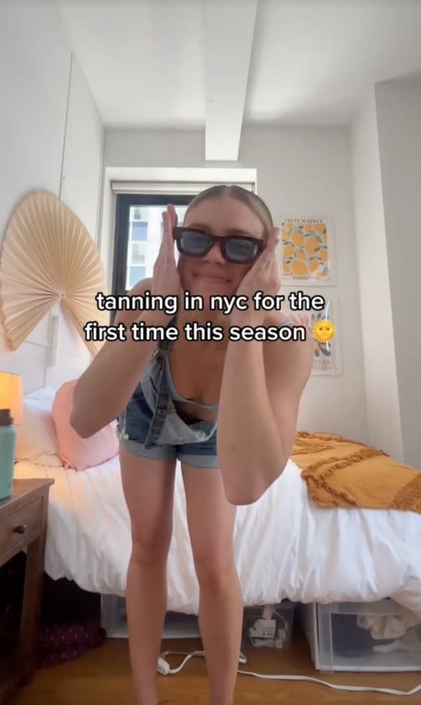 Gen Z is single-handedly bringing the tanning craze back to New York City. TikTok/annabarger