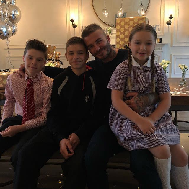 David Beckham ha pasado su cumple 43 con su familia<a href="https://www.instagram.com/victoriabeckham/?hl=en" rel="nofollow noopener" target="_blank" data-ylk="slk:/Fotos: David Beckham/Instagram;elm:context_link;itc:0;sec:content-canvas" class="link ">/Fotos: David Beckham/Instagram</a>