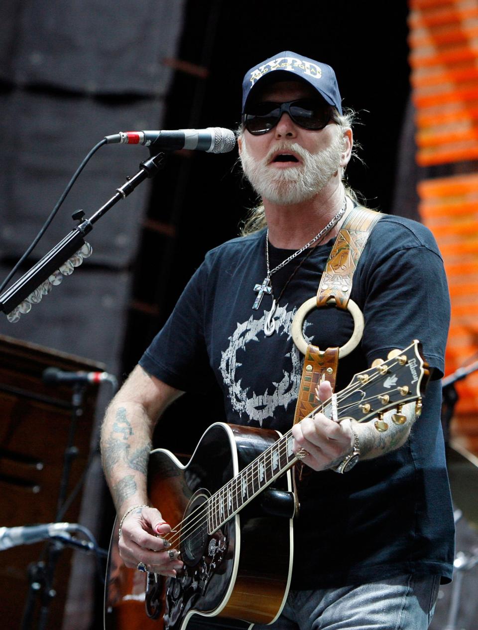 <p>Gregg Allman performs at Farm Aid on Randall’s Island Sunday, Sept. 9, 2007 in New York. (AP Photo/Jason DeCrow) </p>