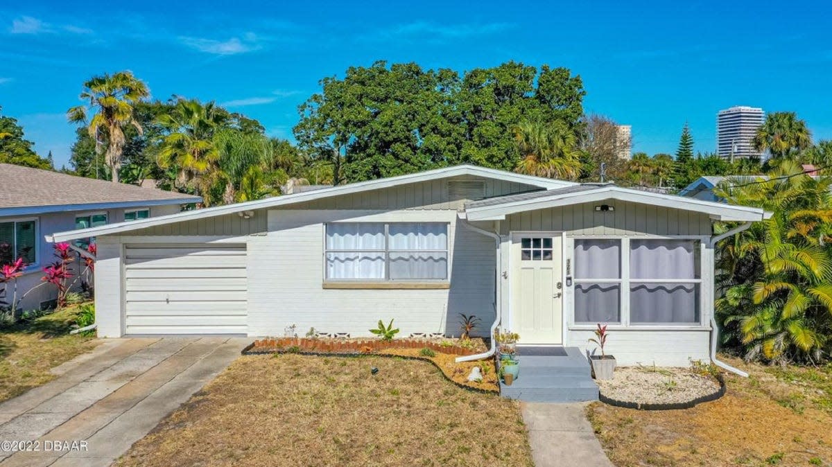 This fabulously updated and fully furnished beachside home is just a short walk to the ocean in Daytona Beach.