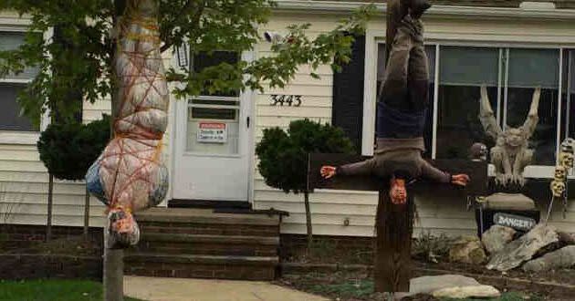 Residents in one US neighbourhood have complained this Halloween display is too gory. Photo: WOIO