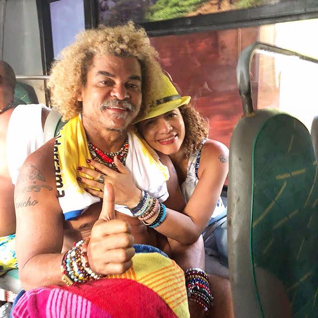 El Pibe Valderrama y su mujer parecen adolescentes enamorados. <a href="http://oo.com/?err=404&err_url=https%3a%2f%2fwww.yahoo.com%2fauthor%2fandres-mart%25C3%25ADnez%2f" rel="nofollow noopener" target="_blank" data-ylk="slk:Foto: El Pibe Valderrama/Instagram;elm:context_link;itc:0;sec:content-canvas" class="link ">Foto: El Pibe Valderrama/Instagram</a>