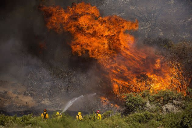 <p>L’Apple Fire ravage l’est de Los Angeles.</p>