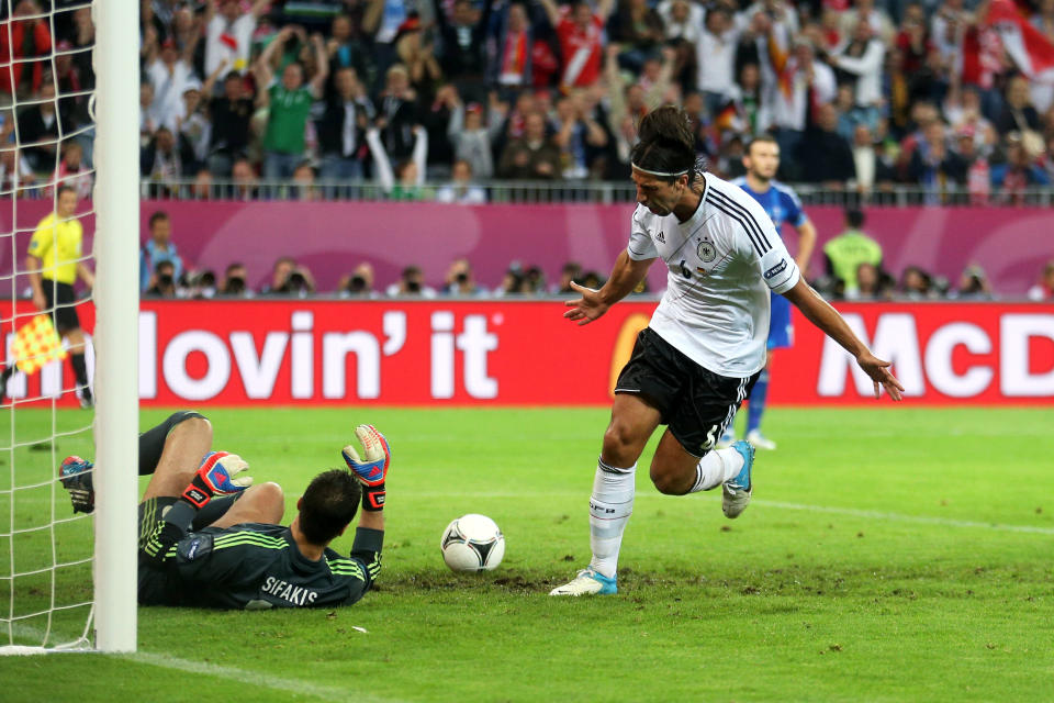 Germany v Greece - UEFA EURO 2012 Quarter Final