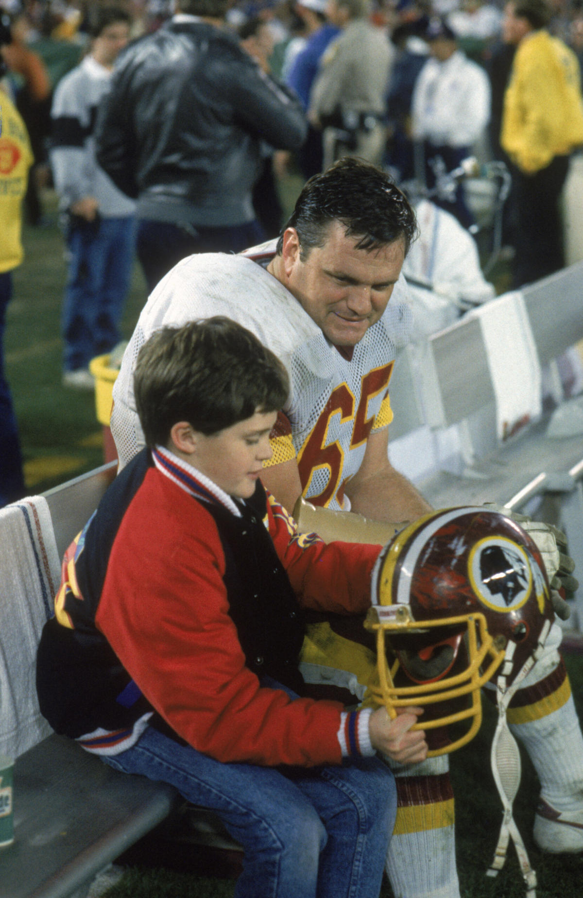 2-Time Redskins Super Bowl Champ Dexter Manley Dealing With Serious  COVID-19 Health Scare