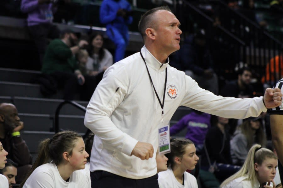 Rockford played West Bloomfield in the MHSAA girls basketball semifinals on March 22, 2024. (Andrew McDonald/WOOD TV8)