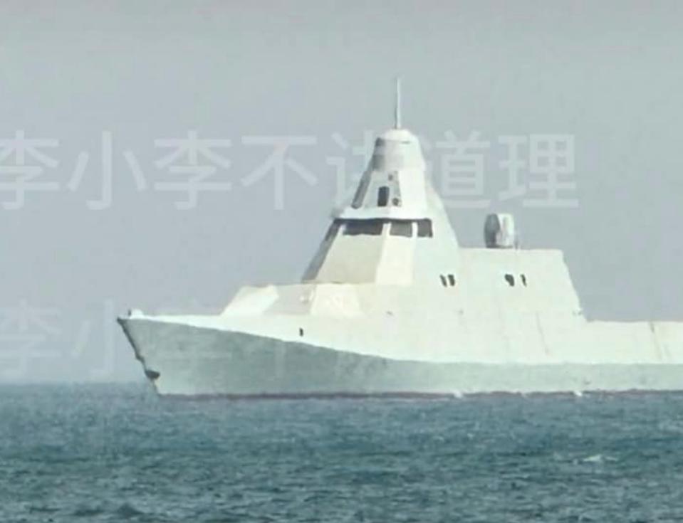 A close-up of the stealthy ship's bow. <em>Unknown author/Weibo</em>