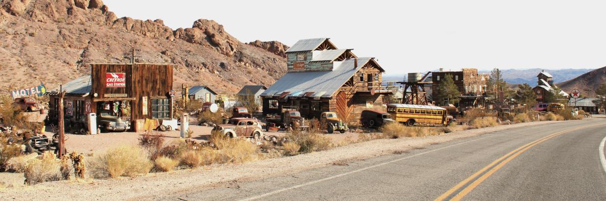 The ghost town of Nelson, Nevada as seen on 01/06/24. Looking east toward the blue waters of the Colorado River, just south of Hoover Dam.