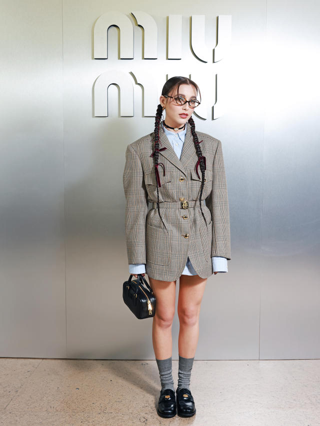 Emma Chamberlain attends the Louis Vuitton show as part of the Paris