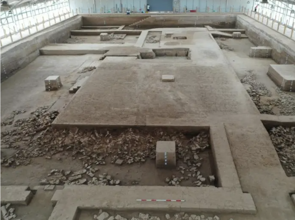 Archäologen gruben die Ruinen des Palastes in der Stadt Yueyang aus und waren überrascht, als sie dort eine Toilette mit Wasserspülung vorfanden. - Copyright: Institut für Archäologie der Chinesischen Akademie der Sozialwissenschaften 