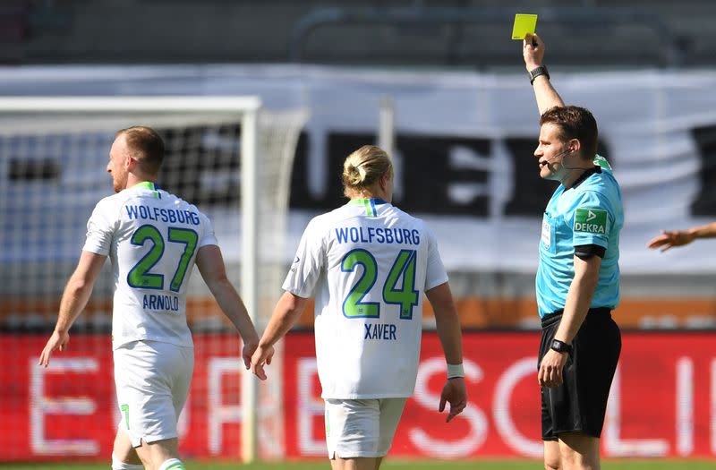 Bundesliga - FC Augsburg v VfL Wolfsburg