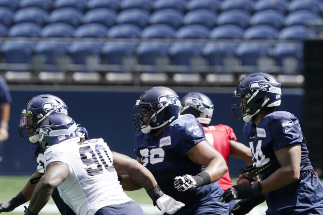 What to Watch at Seattle Seahawks Mock Game Scrimmage 