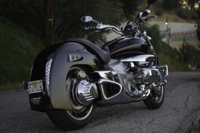 2004 Honda Valkyrie Rune, Road Test Review