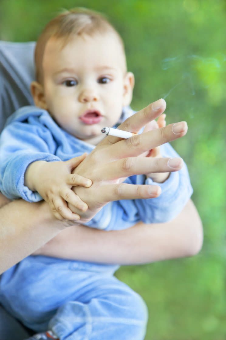 El ‘humo de segunda mano’ afectaría más de lo que parece. Foto: photospower / Getty Images