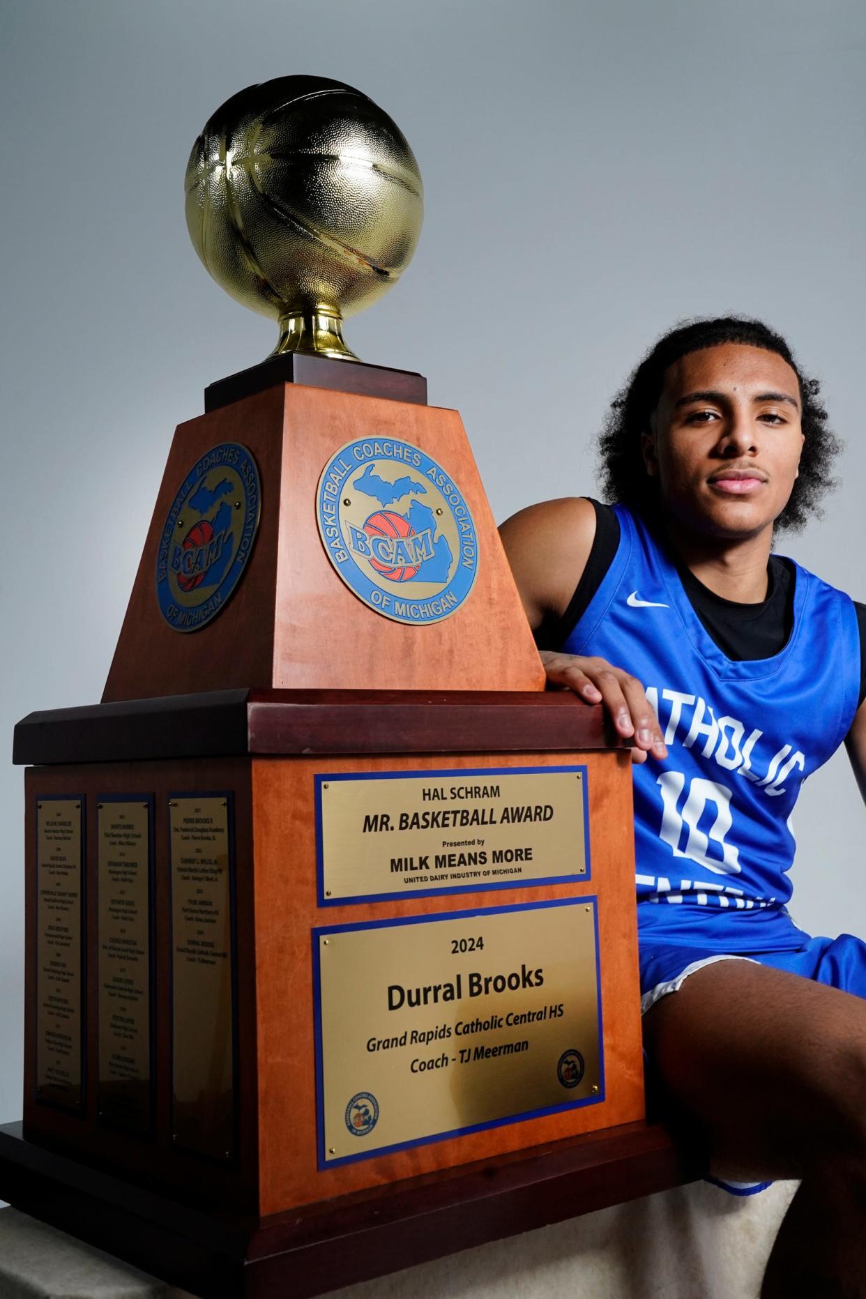 Grand Rapids Catholic Central Durral Brooks accepts the 2024 Hal Schram Mr. Basketball award at the Detroit Free Press on Monday, March 11, 2024.