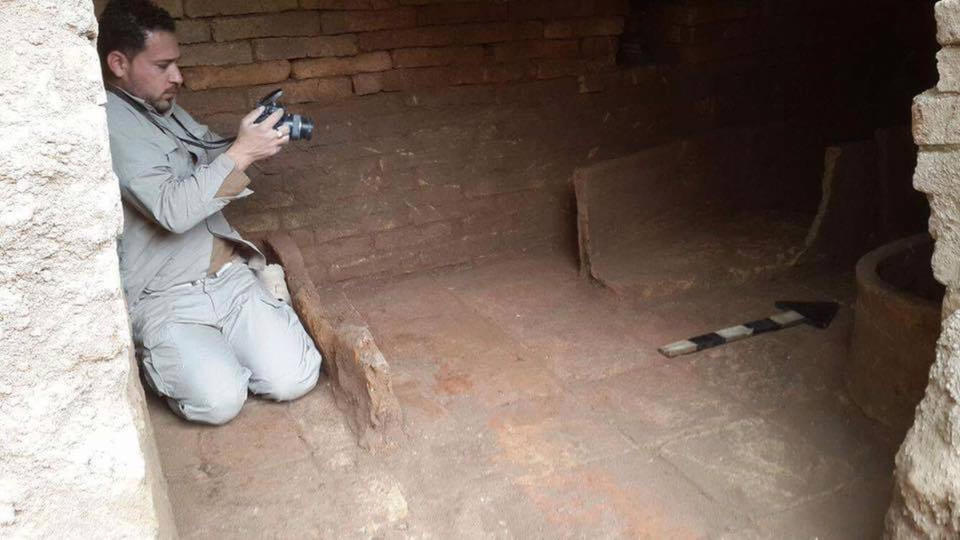 A view of the Assyrian tomb and the ceramic sarcophaguses found within it. <cite>Courtesy of Goran M. Amin</cite>