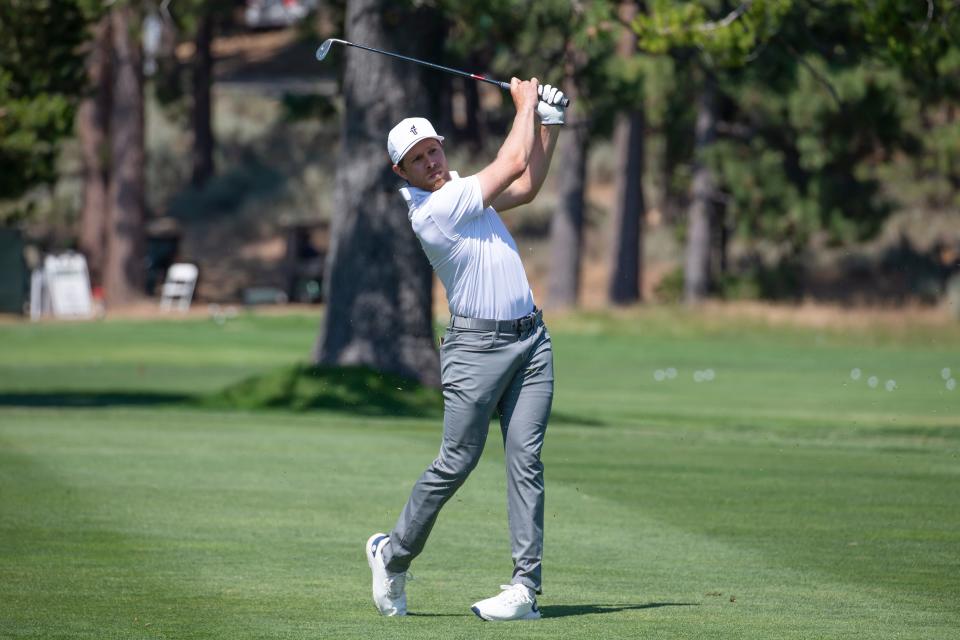 Joe Pavelski watches his approach shot on the 18th hole during the final round of the American Century Celebrity Championship golf tournament at Edgewood Tahoe Golf Course in Stateline on Sunday, July 10, 2022.