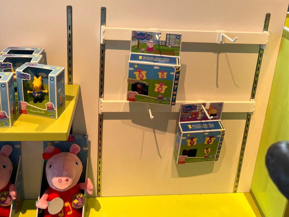 Peppa Pig theme park store