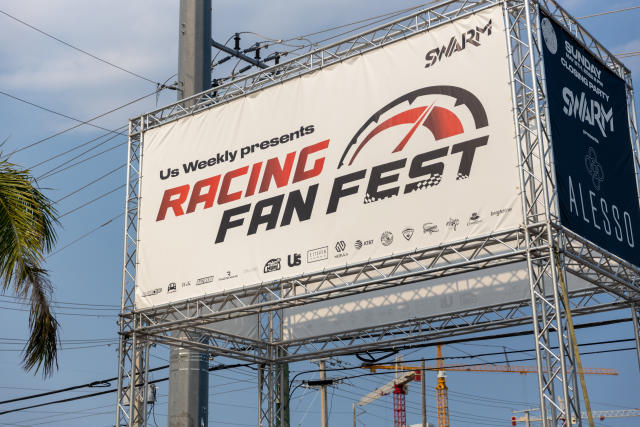 Racing Fan Fest Closes the Weekend Out With Live Showing of