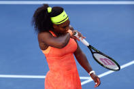 Serena Williams musste bei den US Open vor eigenem Publikum nur noch zwei Spiele gewinnen, um die erste Spielerin seit Steffi Graf (1988) zu werden, der der Grand Slam (Sieg aller vier großen Tennisturniere in einem Jahr) gelingt. Im gesamten Jahr hatte sie erst zwei Matches verloren (bei 53 Siegen), doch dann folgte im Halbfinale gegen Roberta Vinci die dritte Niederlage. Aus der Traum.