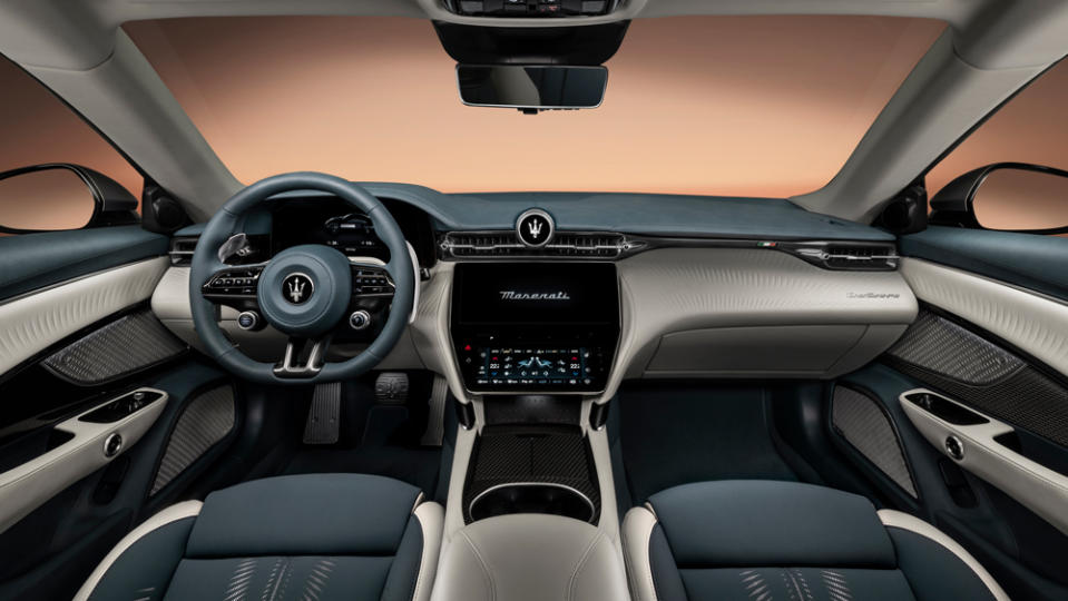 The interior of the 2024 Maserati GranTurismo Folgore.