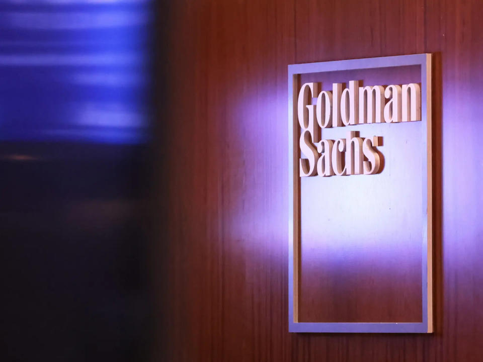 Goldman Sachs zählt zu den bekanntesten Investmentbanken der Welt.  - Copyright: Michael M. Santiago/Getty Images