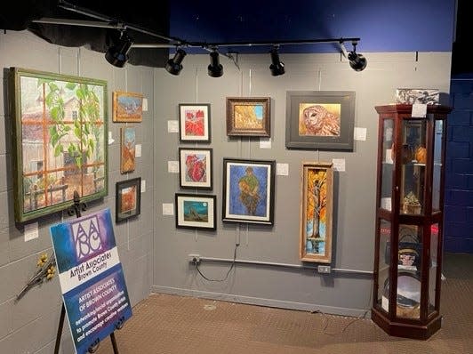 The art gallery at the Brown County Playhouse in Nashville.