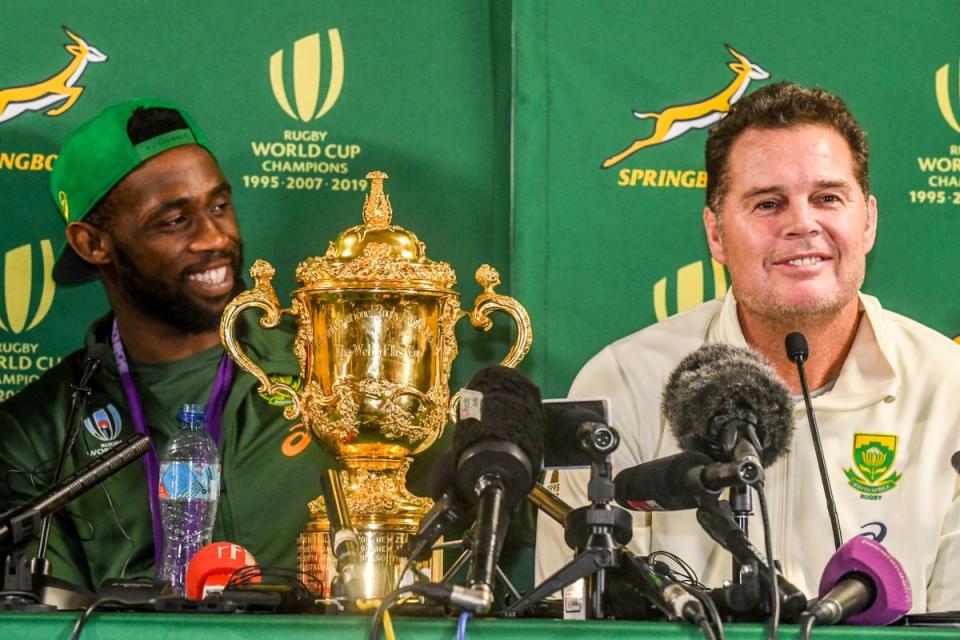 South Africa captain Siya Kolisi (left) and Erasmus are close (Getty Images)