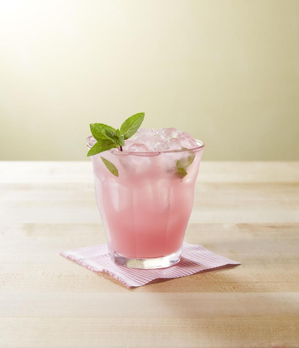 hibiscus mint lemonade